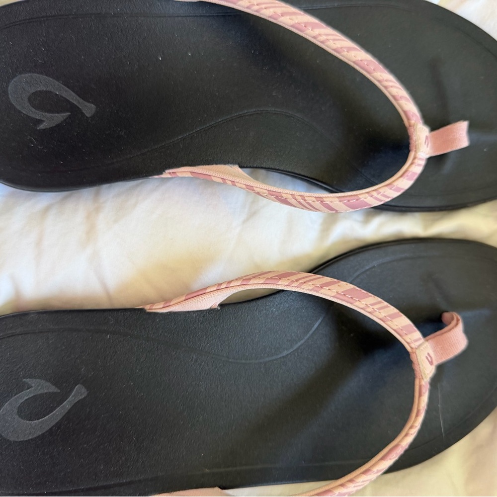 OluKai Black Footbed Flip Sandals with Pink Straps